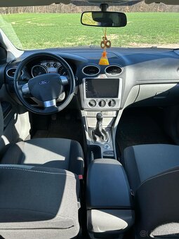 Ford Focus 1.6 74kW - 8