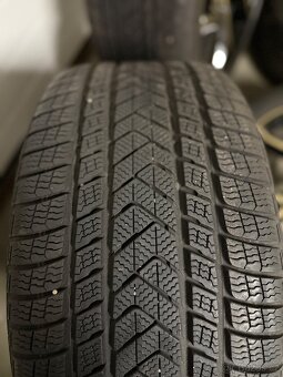 5x112 r21 G05 G06 275/40 r21 315/35 r21 Pirelli - 8