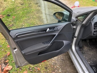VW Golf VII 2,0 TDI - 8