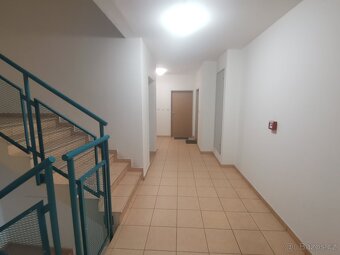 Prodej byty 2+kk, 50 m2 - Praha - Letňany, ev.č. 00028 - 8