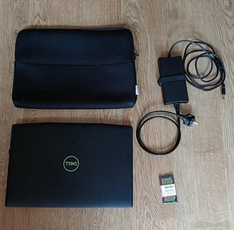 Herní notebook Dell G3 15 (i7 / GTX 1650 Ti / 120Hz) - 8