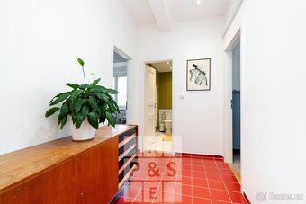 Prodej bytu 4+kk 106,8 m², Praha - Žižkov, ev.č. 00214 - 8