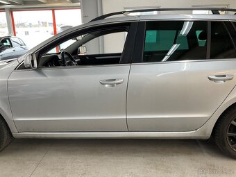 Škoda Superb 2.0 Tdi 103 KW DSG EXCLUSIVE 209tkm 4/2013 TOP - 8