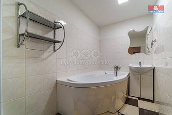 Prodej bytu 4+1, 74 m², Sokolov, ul. Lidické nábřeží - 8
