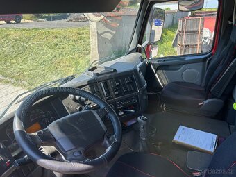 Prodám Volvo FH12 s hydraulickou rukou - 8