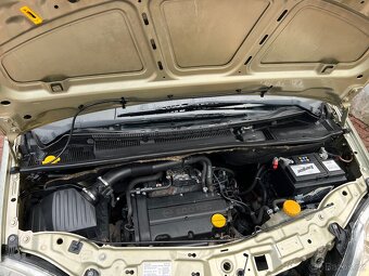 OPEL MERIVA 1,4 16v - 8