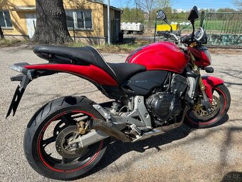Honda Hornet 600 - 8