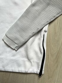 Nike Sportswear Tech Fleece Crew bílá mikina, vel. XS - 8