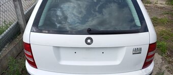 Škoda Fabia 1 kapota maska , světla, víko kufru, zadní lampy - 8