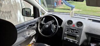Caddy maxi 7 míst - 8
