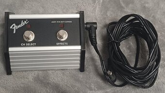 Kombo Fender champion 40 s pedalem - 8