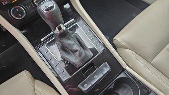 Škoda Superb 2.0 TDI L&K 140 kW, 2016, tažné, ČR, nez.top. - 8
