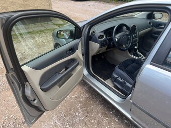 Ford Focus 1,6 benzín - 8