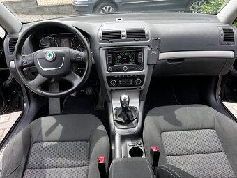 Škoda octavia 2 facelift 2.0 tdi 103 kW kombi - 8