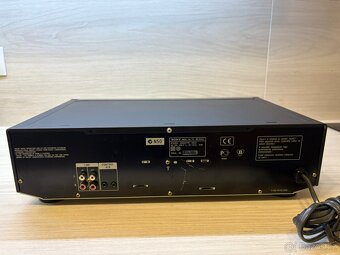 Sony TC-WE835S Dvojitý kazetový magnetofon (1999 - 8