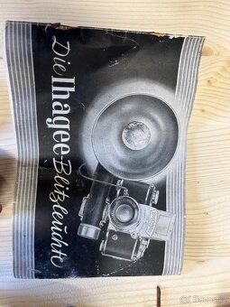 Starý blesk k fotoaparatu Ihagee-Exakta Vacublitz 1950 - 8