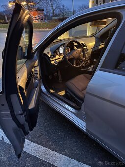 Mercedes-Benz W204 220cdi - 8