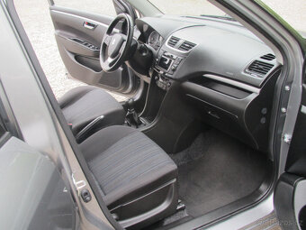 Suzuki Swift 1.3 - 8