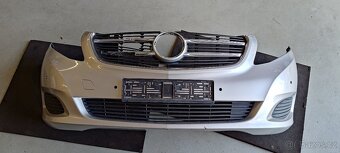 Přední nárazník Mercedes Benz V - 8