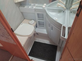 Karavan LMC, 6m, pěkný stav - 8