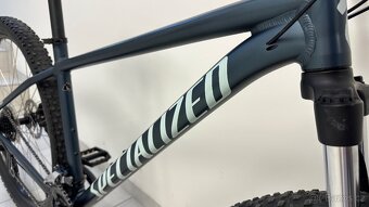 Specialized Rockhopper 29", 2022, pro jedzce od 170 cm. - 8