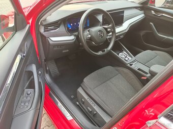 Škoda Octavia 4 iV Combi Style 1.4TSI - záruka Autodraftu - 8