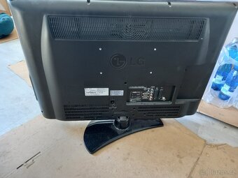TV LG 82cm - 8