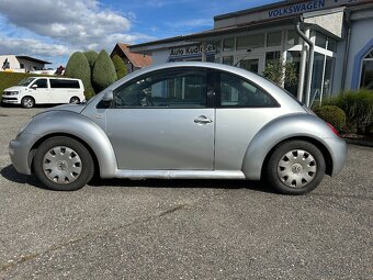 VW New Beetle 2.0 Benzín 85kW - 8