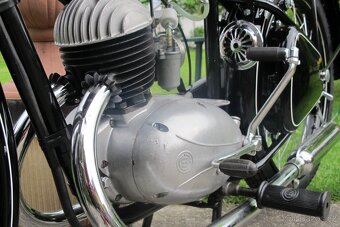 ČZ 125t - 8