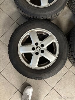 Zimní alu kola Škoda 1 195/65 R15 5x100 - 8