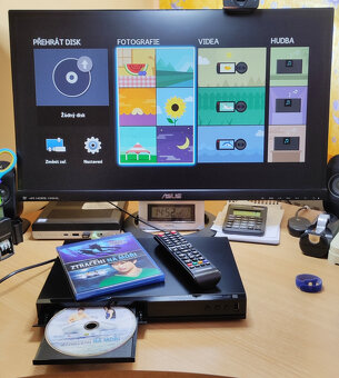 Blu-ray, DVD přehrávač SAMSUNG BD-J4500R - Zánovní - 8