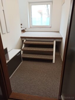 Pronájem velkého bytu 1+kk - 8
