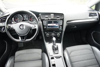 Volkswagen Golf 2,0 TDI AUTOMAT 1.MAJ,NOVÉ ČR,SUPER STAV - 8