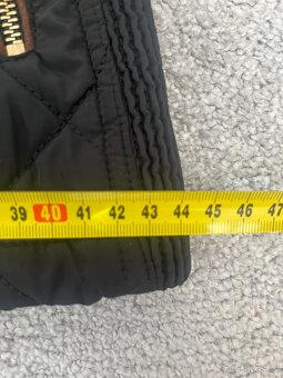 Dámská bunda do pasu. - 8