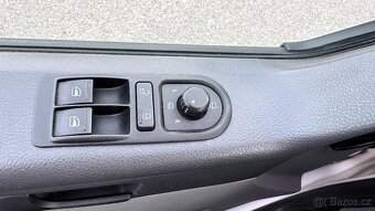 VW Transporter 2.0TDi T5 Long DSG - 8