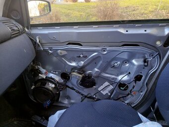 Fiat Stilo kombi - 8