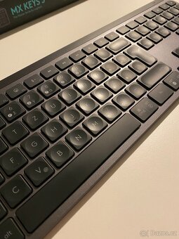 [V ZÁRUCE] Logitech MX Master 3S a MX Keys S, CZ/SK layout - 8