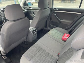 VOLKSWAGEN GOLF V 1.6 MPi LPG- PLYN 75KW 2007 - 8
