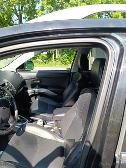 PEUGEOT 4007 2,2 hdi , 4x4 , AWD,7 míst ,automat - 8
