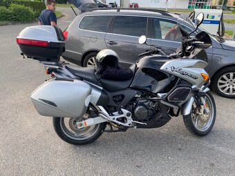 Honda 1000 Xl varadero - 8