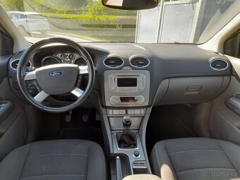 Ford focus kombi II 1,6 benzín - 8