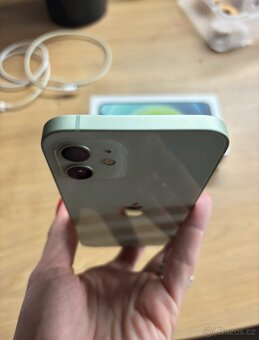 IPhone 12, 64 GB - 8