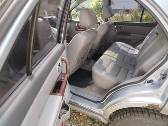 Kia Sorento - 8