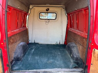 Ford Transit 100 T300 - 8