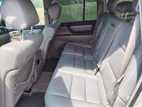 Toyota Land Cruiser 100 - 8