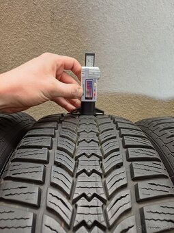 ZIMNÍ pneu Sava 205/55/r16 4ks - 8