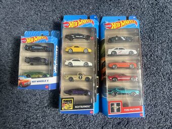 Autíčka Hot Wheels - 104 kusů - 8