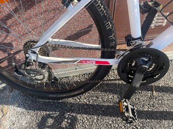 Horské kolo B-Twin - 8