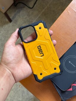 Pouzdro na iPhone 15 Pro Max - 8