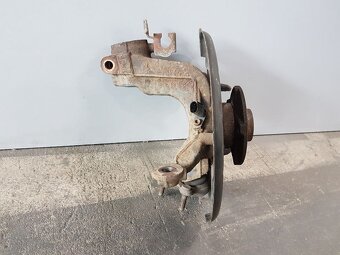 Pravá přední těhlice 1K0407256T Škoda Yeti a jiné vozy - 8